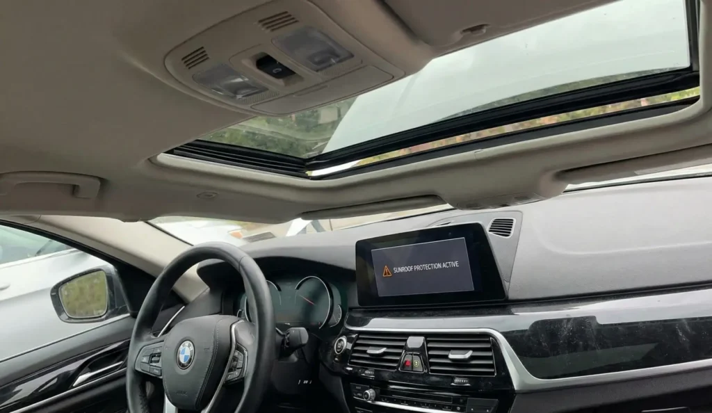 Błąd sterownika szyberdachu BMW ponieważ szyberdach nie otwiera się